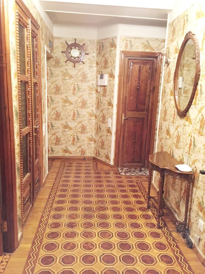 Icheri Sheher Apartment Baku Bagian luar foto