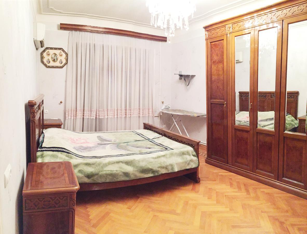 Icheri Sheher Apartment Baku Bagian luar foto
