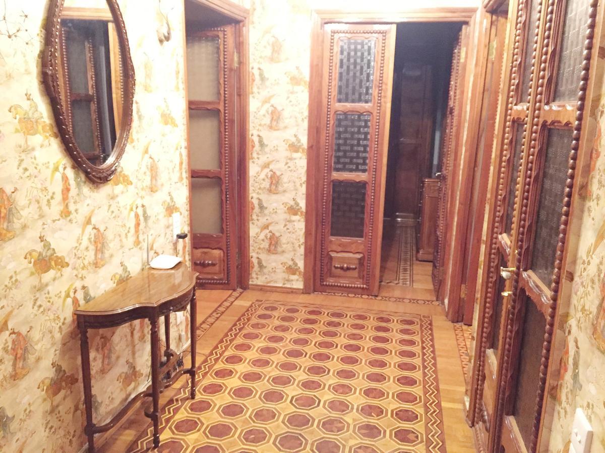 Icheri Sheher Apartment Baku Bagian luar foto